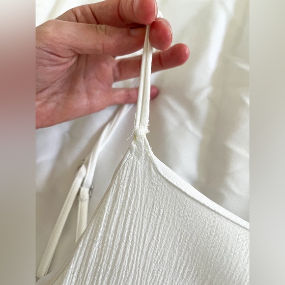 Tea & Cup White Floral Lace Halter Neck Romper Size Small - Picture 11 of 15